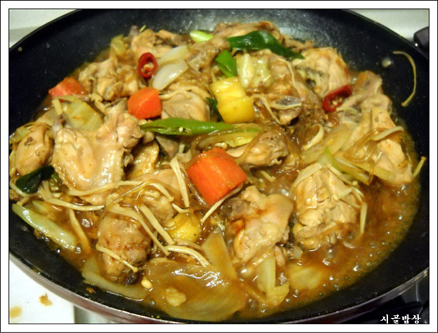 고수찜닭 이미지