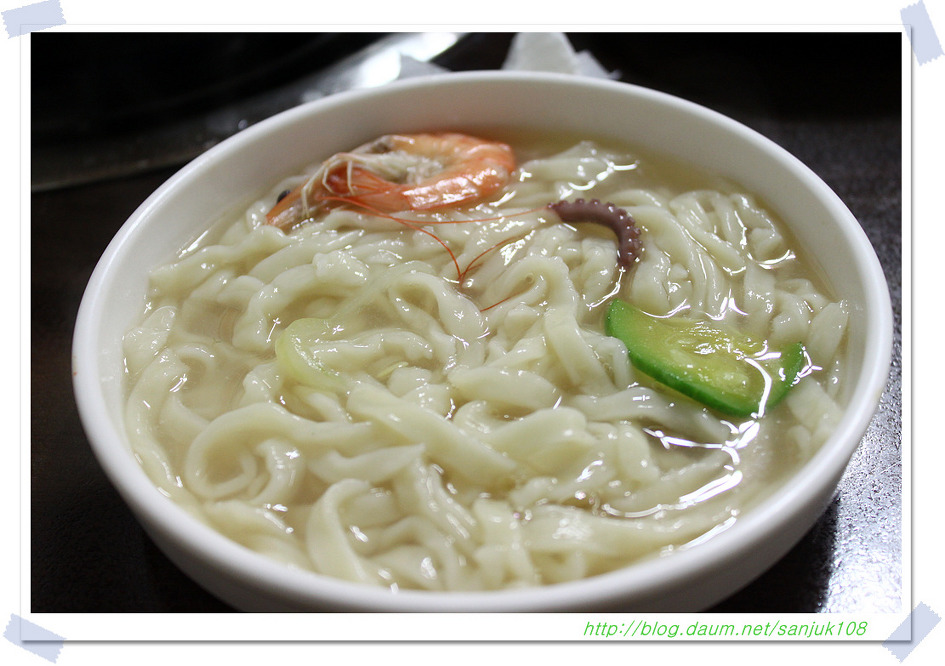 홍두깨칼국수 이미지