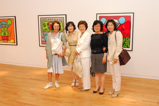 키스해링展 '방송인 박경림과 디자이너 지춘희님의 방문'