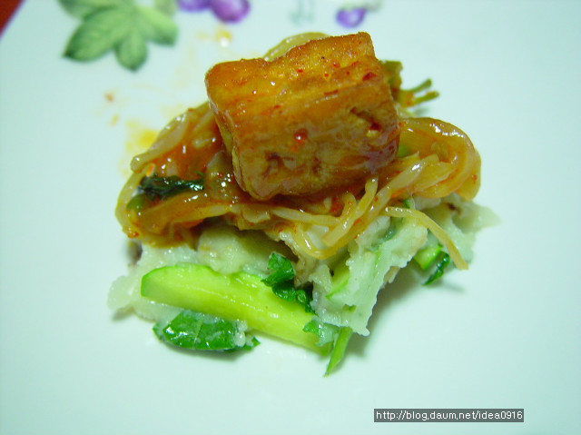 단돈 삼천원으로 전문점 맛을내는 두부 콩나물찜