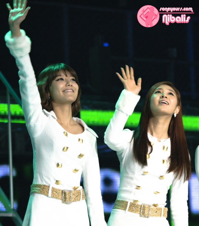 더블클릭을 하시면 이미지를 수정할 수 있습니다