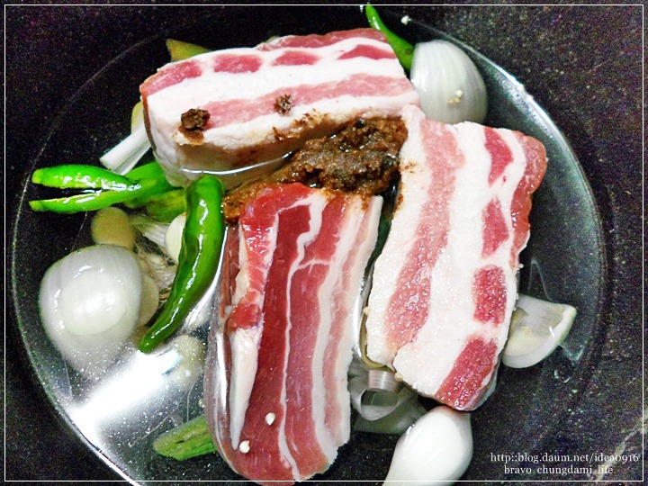 한번 맛보면 중독되는 맛 .. 삼겹살 특별식