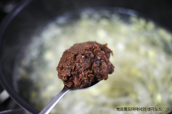 숙취해소에 좋은 해장국(콩나물된장국, 바지락국, 콩나물북엇국)