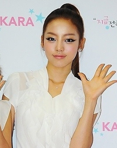 포니테일 이미지