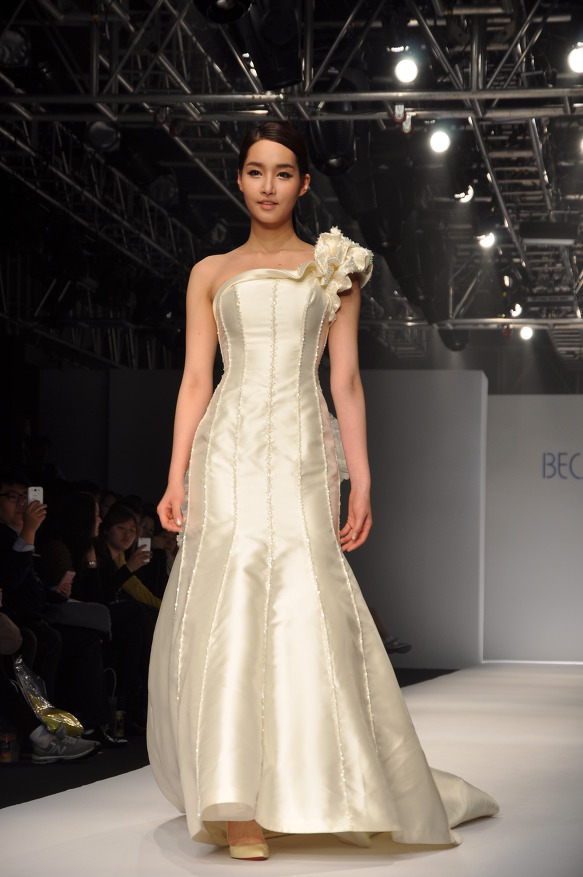 2013 | MU | Korea | Kim Yoo Mi - Page 6 190C044350AD084F2C76B0