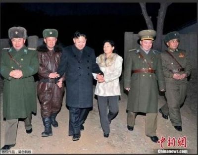 김정은: 50만톤 양식과 25만톤원유으로 얻은 사진