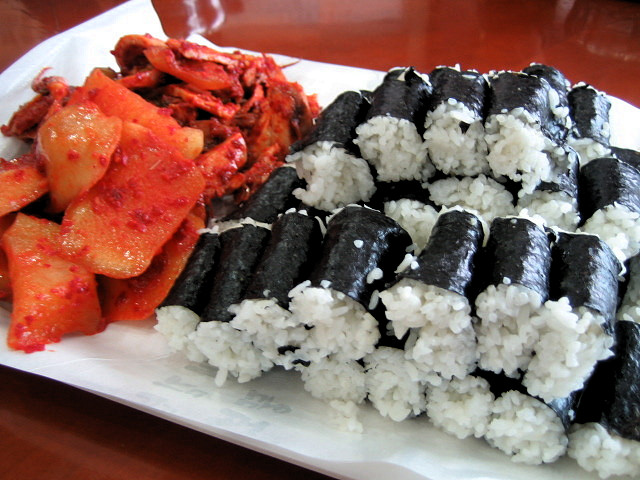 통영가면 꼭 먹고와야하는 충무김밥 - 통영 지역 추천맛집 뚱보할매김밥집 후기