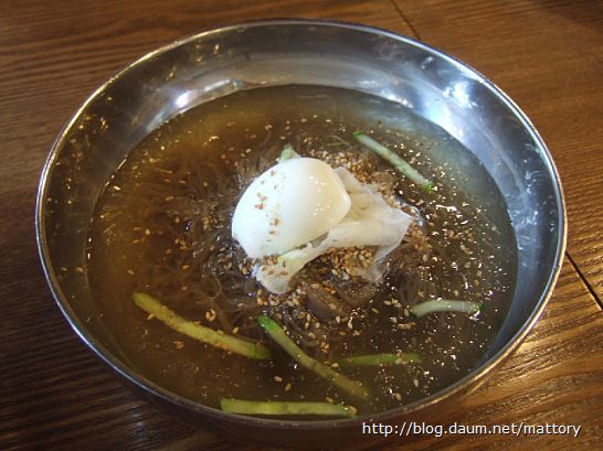육쌈냉면 이미지