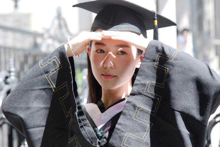 출처:해적 haezuk.com 요즘 대륙에서 HOT한 미녀