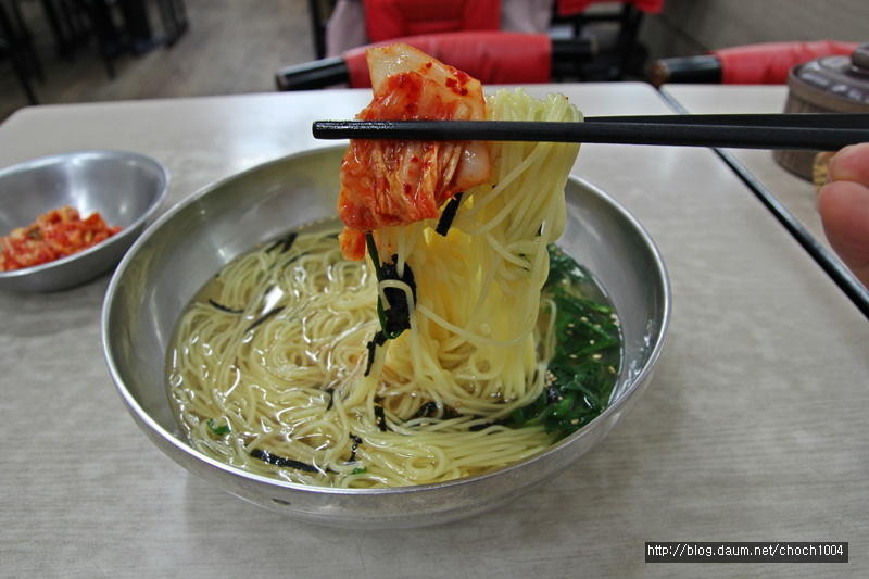멸치국수 이미지
