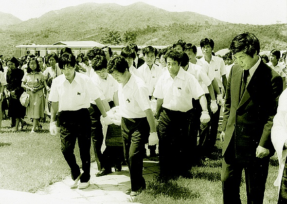 누가 장준하를 죽었다 하는가 - 백기완 / 한겨레