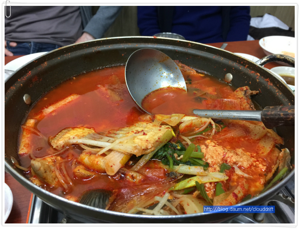 [고국 방문 # 29] 포장마차 효자어촌서 싱싱한 회를 즐기다. (효자어촌/분당)