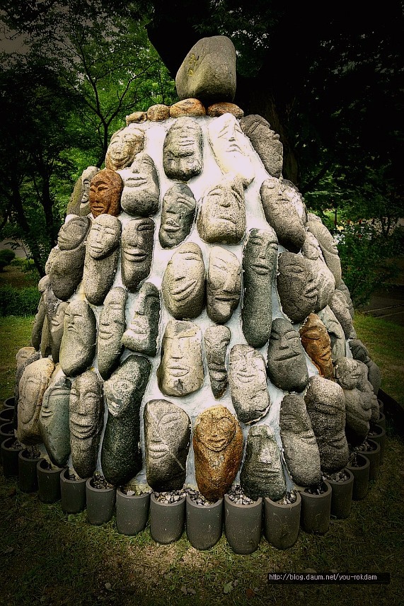 돌 이미지