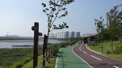 울적할 때, 자괴감 느낄때, 힘을 내게 하는 노래 - U2 : WALK ON