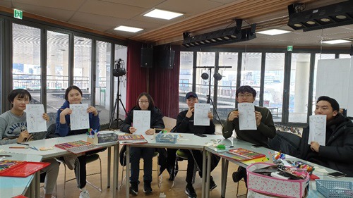 “포기란 없다!“ 대전, 충북학습관 클라이밍과 패션 디자인 수업