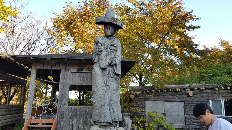 [충북 제천여행] 경기일오회 추계야유회에서 박달도령과 금봉이의 애틋한 전설 울고넘는 박달재 노래비가 있는 제천 박달재 탐방 - 신박사. 