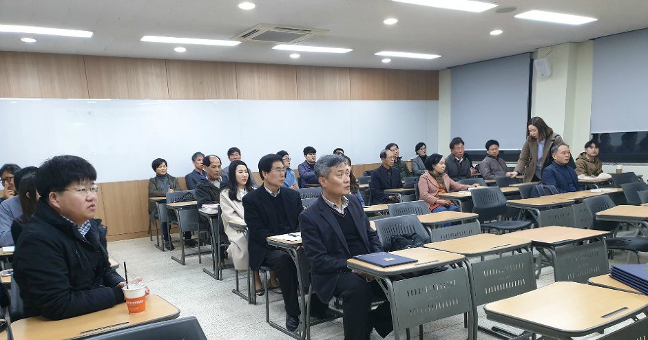 더블클릭을 하시면 이미지를 수정할 수 있습니다