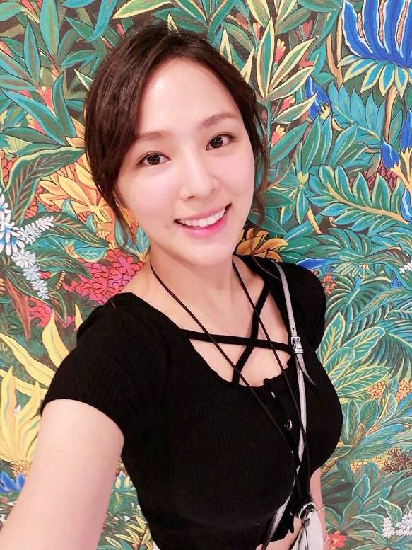 86년생 대만 최고의 가슴 줘유통 | 인스티즈