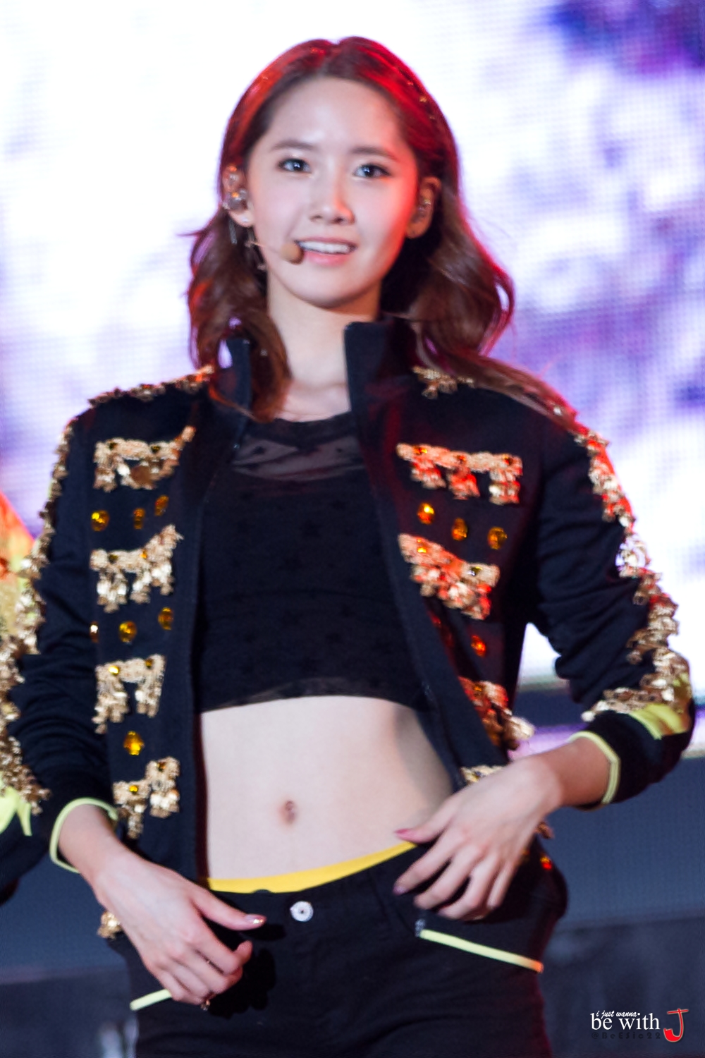 [PIC][29-03-2013]SNSD khởi hành đi Thái Lan để biểu diễn tại "Super Joint Concert" vào chiều nay - Page 16 03238535515D02AC2AC075